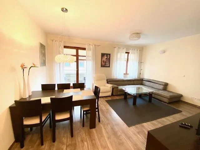 Brownie - Neptun Park By Oneapartments location